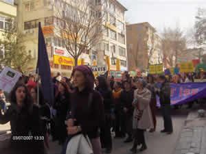 Bütün kadınların 8 Mart Dünya Emekçi Kadınlar Günü kutlu olsun!
